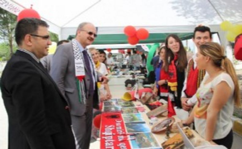 İzmir Kâtip Çelebi Üniversitesi'nde şenlik var